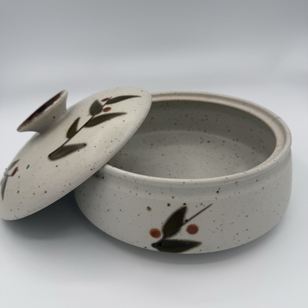 Vintage OTAGIRI Bittersweet Stoneware 8.25" Casserole Dish Lid Japan MCM Japan - Picture 2 of 8
